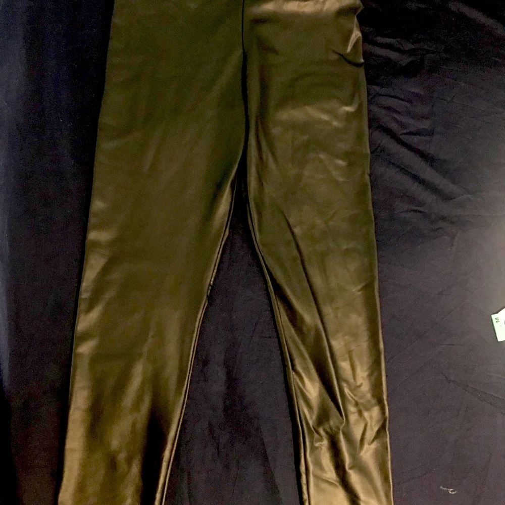 Faux leather leggings